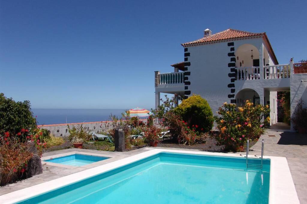 Apartamentos Finca Casa Jardin Tijarafe Luaran gambar